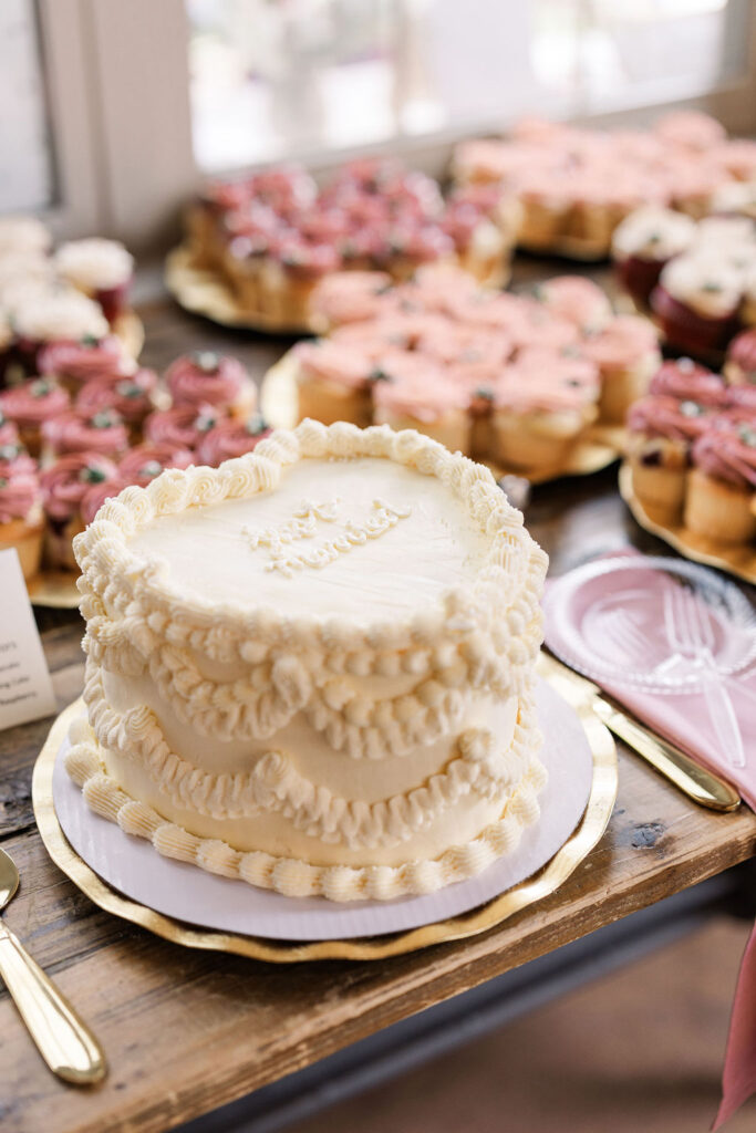 Photo of wedding cake at the marmalade lily